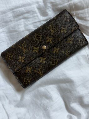 Louis Vuitton Canvas Monogram Sarah Long Card Coin Snap Wallet * Read* Authentic